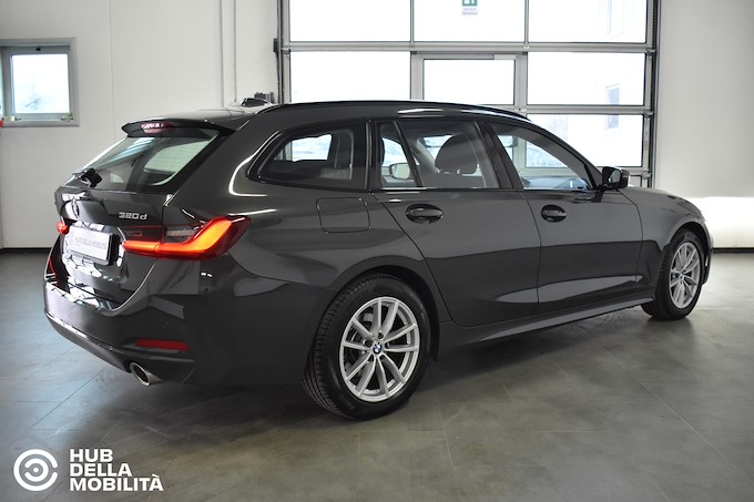 BMW 320d 48V xDrive Touring Business Advantage